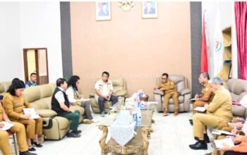 Bupati Tapteng Terima Kunjungan Tenaga Ahli BNPB, Percepat Pemulihan Pascabencana.