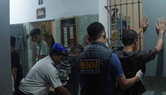 Antisipasi Peredaran Narkoba di Rutan Kelas IIB Banjarnegara, Tim BNN Lakukan Penggeledahan Penghuni Lapas