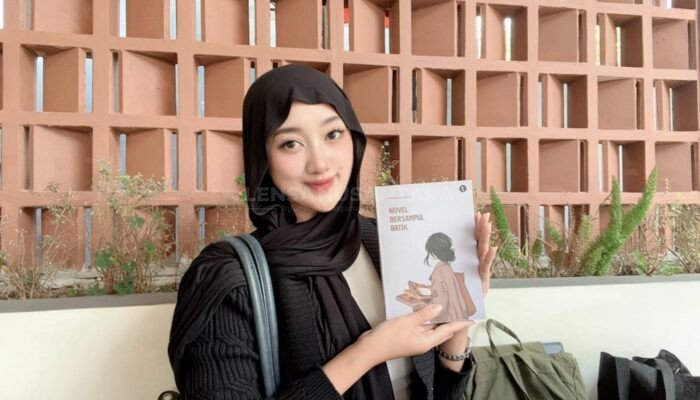 Kaji Novel Bersampul Batik, Mahasiswa Pascasarjana UM Ungkap Seni Mencintai dalam Luka