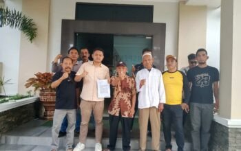 Pemeriksaan Kasus Pilprades Desa Purwasaba Dianggap Bertele-tele, Perwakilan Peserta dan Warga Datangi Inspektorat Banjarnegara