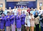 Nuansa Kartini di Paripurna DPRD Sulsel, Anggota Dewan Perempuan Kenakan Kebaya saat Rapat PAW