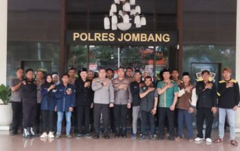 Sinergitas Amanah: Polres Jombang Gelar Apel Akbar Sabuk Kamtibmas, Kuatkan Keamanan Bersama