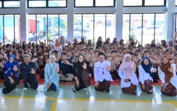 Sambangi SMKN 1 Susukan, Pesan Bupati Banjarnegara ke Siswa: Stop Bullying