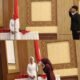 Bikin Merinding, Ratusan Lulusan SMKN 3 Bondowoso Hormat dan Cium Sang Saka Merah Putih di Gelaran Farewell Party