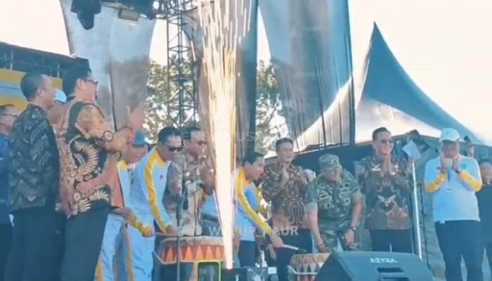 Bupati Kaur Resmi Buka HUT ke-23 dan Festival Gurita 2026, Dorong Ekonomi UMKM