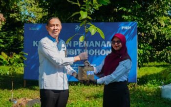 Dari Pakaian, Buku, hingga 29.000 Pohon: PNM Perluas Makna Pemberdayaan di Masyarakat Akar Rumput