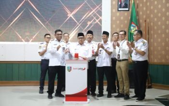 Tingkatkan Derajat Kesehatan, Pemkab Jombang Luncurkan Perbup Skrining Aktif dan Gerakan “Jombang SAE” untuk Eliminasi TBC