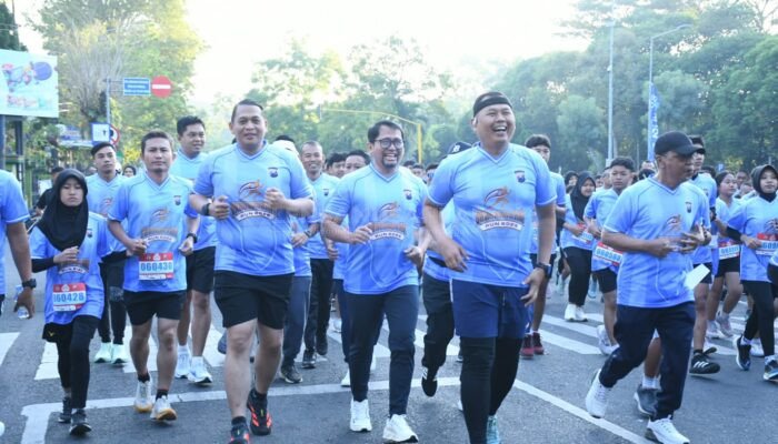 Bhayangkara Run 2026, Kapolres dan Dandim 0822 Lari bersama Masyarakat Bondowoso