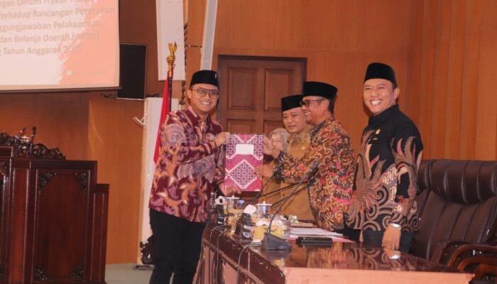 DPRD Kabupaten Malang Bahas Pertanggungjawaban APBD 2025