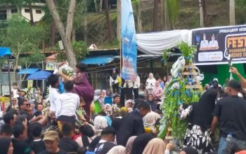 Wali Kota Riyanda Putra Buka Festival Muharram dan Grebeg Suro 1448 H, Perkuat Harmoni Budaya dan Keagamaan di Sawahlunto