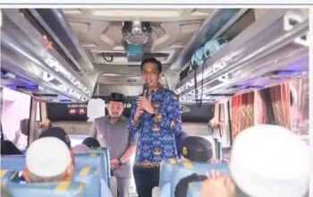Wali Kota Riyanda dan Wakil Wali Kota Jeffry Sambut Kepulangan Jamaah Haji Sawahlunto