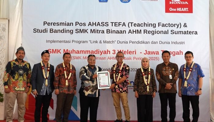 Resmikan Pos AHASS TEFA, AHM Jembatani Siswa Masuki Dunia Industri