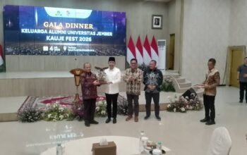 Gala Dinner KAUJE, Gus Fawait: Sinergi Pemkab Jember dan Kampus Perkuat Atasi Kemiskinan dan Stunting