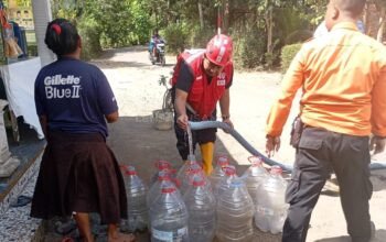 BPBD Jember Salurkan Air Bersih Warga Terdampak Kekeringan di Pakusari