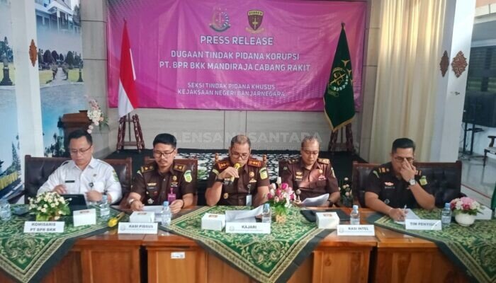 Sejarah, Kejaksaan Negeri Banjarnegara Ungkap Kasus Dugaan Korupsi Senilai 6 Miliar Lebih di BPR BKK Rakit