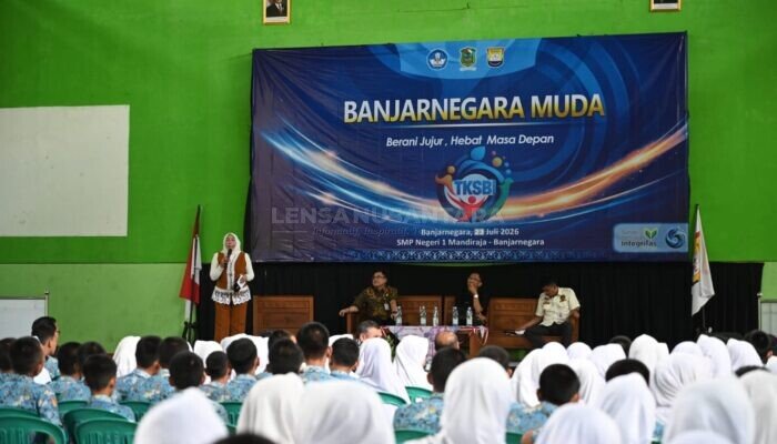 BPR BKK Mandiraja Mendukung Sinergitas Pendidikan di Banjarnegara, Triristanto : Berharap Siswa Mempunyai Karakter Anti Korupsi