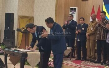 IKA UNAIR Jember Resmi Dilantik, Gus Fawait Ajak Alumni Berkontribusi Pembangunan Daerah