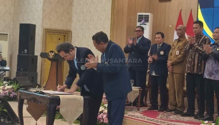 IKA UNAIR Jember Resmi Dilantik, Gus Fawait Ajak Alumni Berkontribusi Pembangunan Daerah