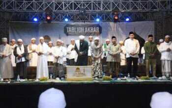 Kapolres Aryo Perkuat Harmoni Religius, Hadiri Tabligh Akbar dan Haul Majelis Rasulullah SAW Bondowoso