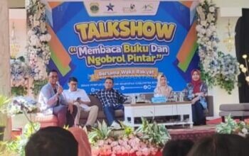 Kesan Instruktur Nasional Literasi Memandu Talkshow Literasi bersama Komisi IV DPRD Bondowoso
