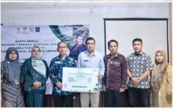 211 Paket Bantuan ATENSI Kemensos Senilai Rp136 Juta Disalurkan untuk Warga Rentan di Sawahlunto