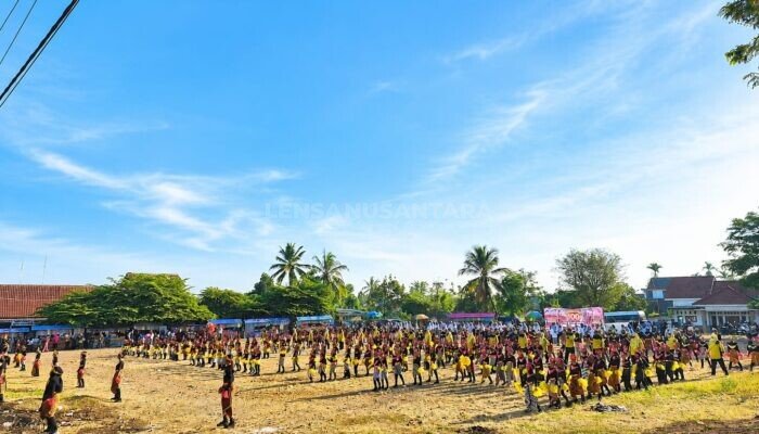 SDN Sukosari 1 Bondowoso Rayakan Dies Natalis 1 Abad dengan Tari Massal, Teguhkan Semangat Lestarikan Budaya Nusantara