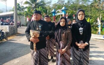 Ikuti Kirab Budaya Tinabuh Jilid 5, Ribuan Masyarakat Desa Sijenggung Banjarnegara, Dikenalkan Aplikasi Pawon