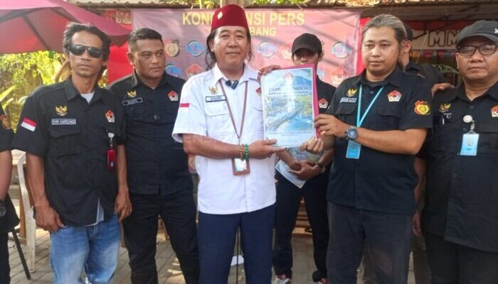 LP3 Rembang Gelar Konferensi Pers, Evaluasi Kinerja Bupati dan Wakil Bupati