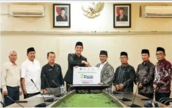 BAZNAS RI Salurkan Bantuan Z-Corner Rp318,3 Juta untuk UMKM Kuliner di Sawahlunto
