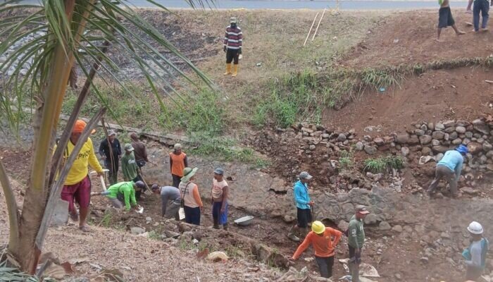 Warga Apresiasi Penanganan Cepat Jebolnya Irigasi di Desa Winong Banjarnegara oleh BBWSO