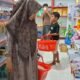 YCRS Pamekasan Berikan Voucher Belanja untuk Santri Penghafal Quran