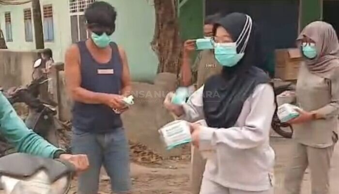 Hujan Abu Vulkanik Gunung Anak Krakatau Guyur Kecamatan Pematang Sawa